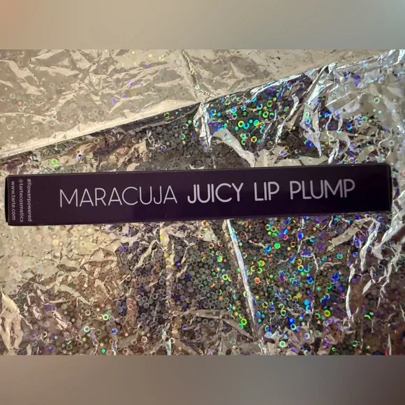 New Tarte Maracuja Juicy Lip Plump Dragon Fruit Color - Picture 6 of 8